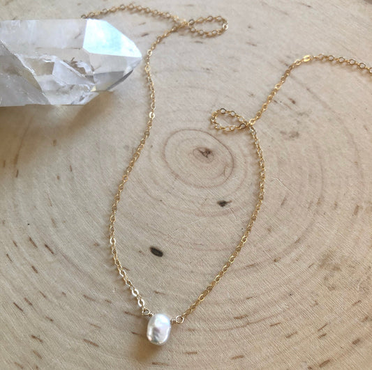 Mini White Raw Pearl Pendant Necklace